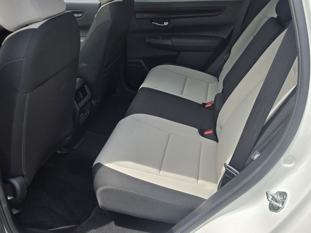 2024 Honda CR-V EX - Photo 11