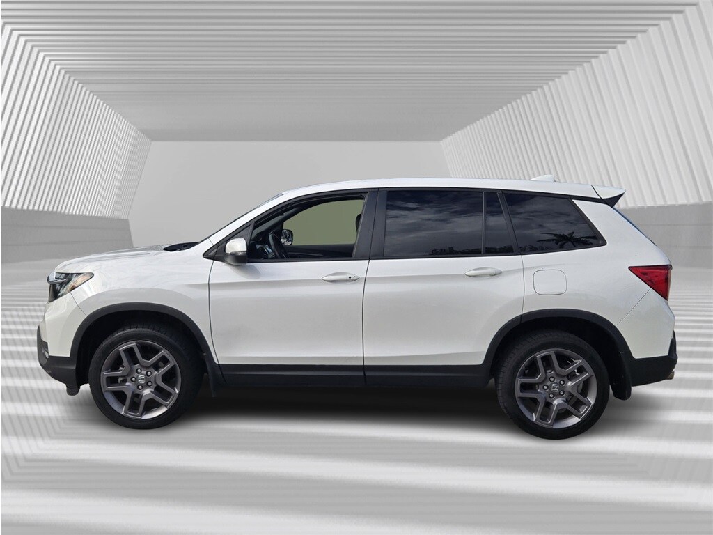 2023 Honda Passport EX-L photo 2