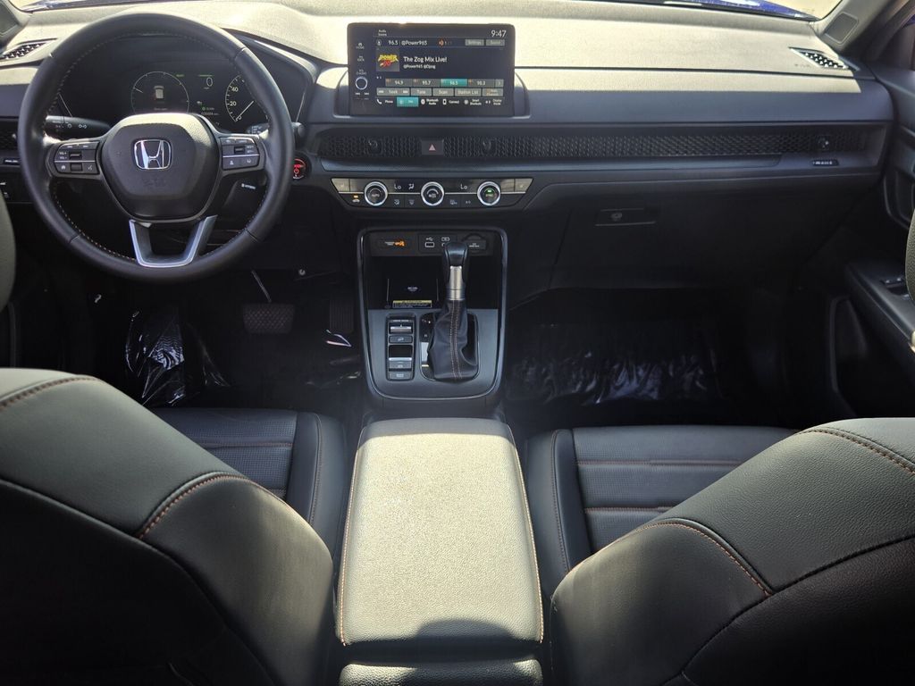 2025 Honda CR-V Sport-L - Photo 11