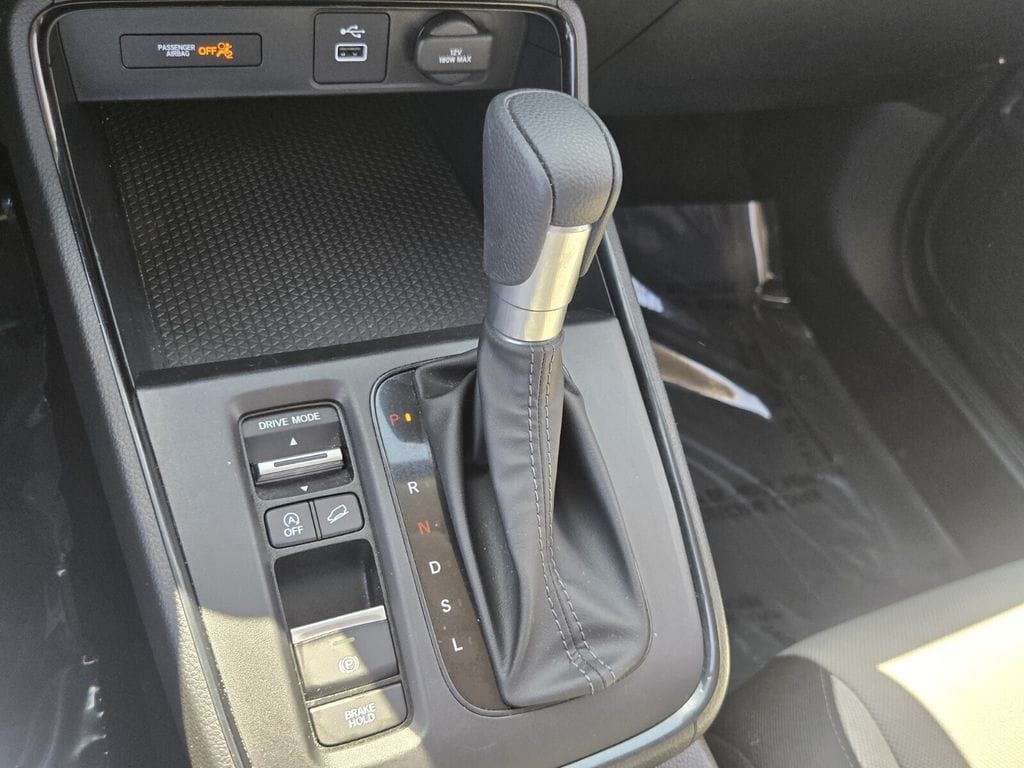 2025 Honda CR-V LX - Photo 18