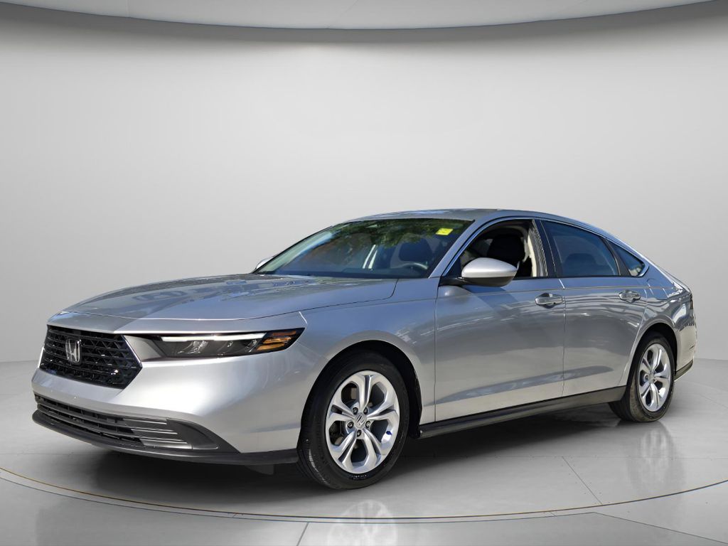 2025 Honda Accord LX - Photo 8