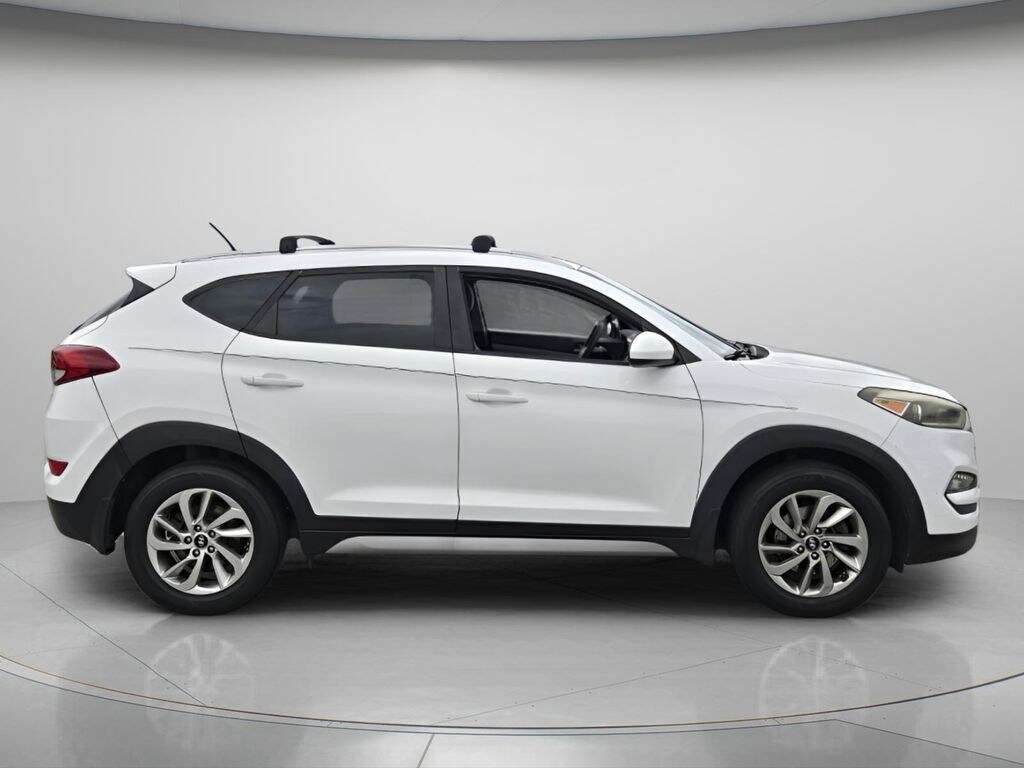 Used 2017 Hyundai Tucson SE SUV