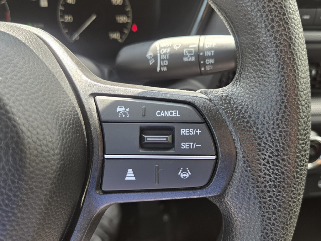 2025 Honda CR-V LX - Photo 24