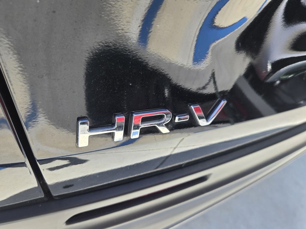2025 Honda HR-V Sport - Photo 13