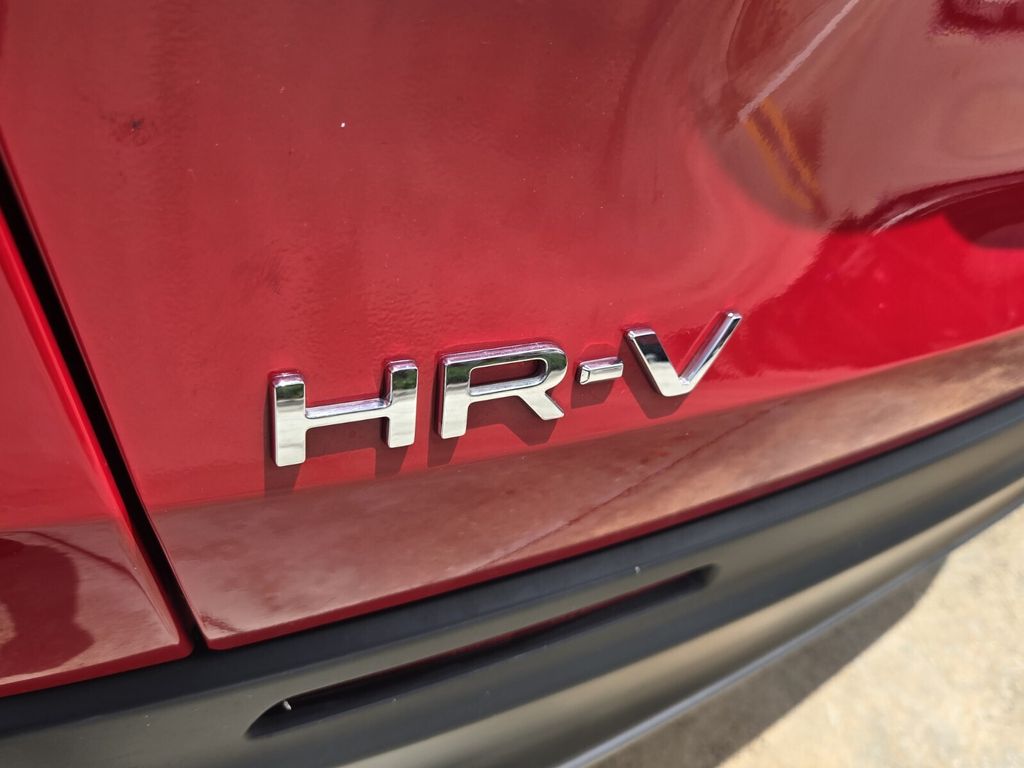 2025 Honda HR-V Sport - Photo 13