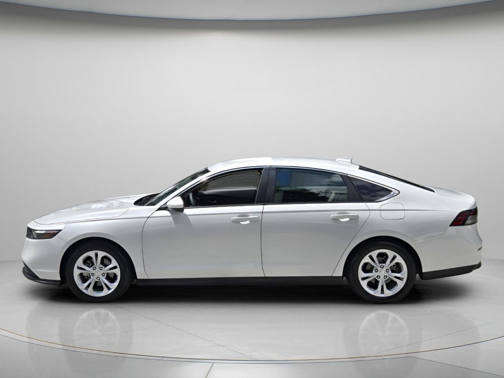 2025 Honda Accord LX - Photo 4