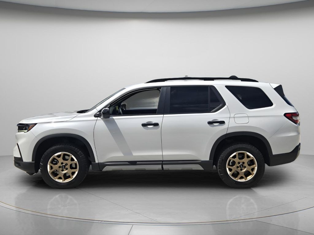 Certified 2024 Honda Pilot TrailSport SUV
