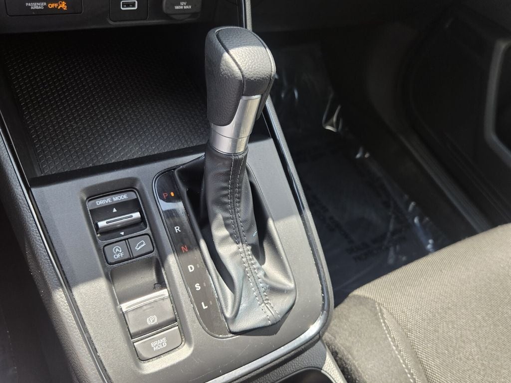 2025 Honda CR-V LX - Photo 18