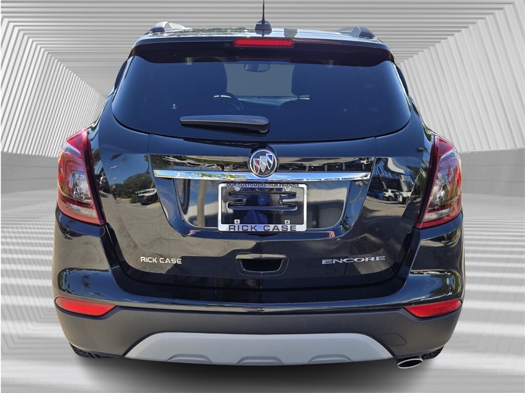 2020 Buick Encore Preferred photo 3