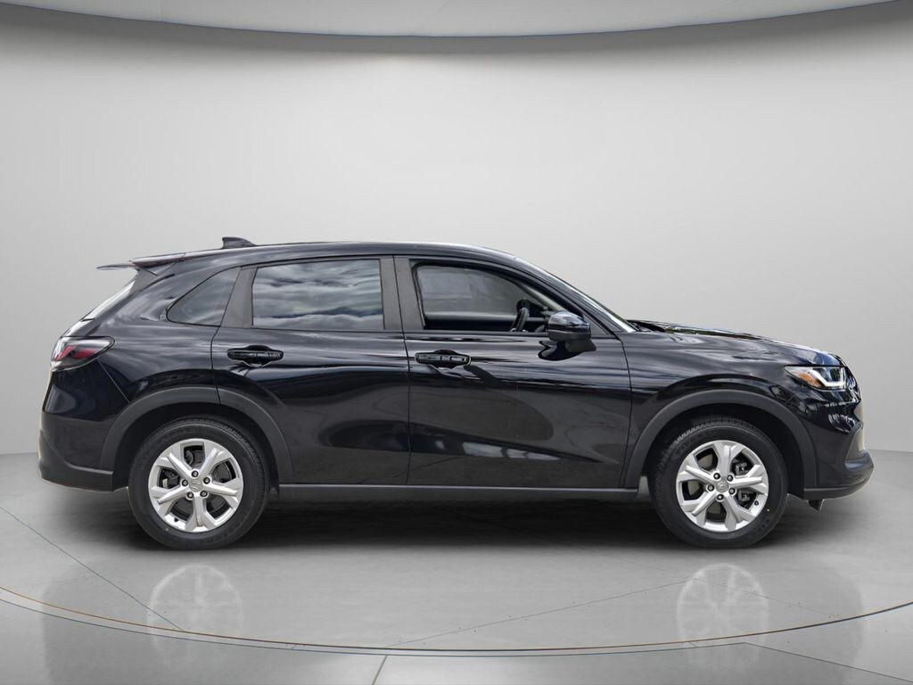 Used 2023 Honda HR-V LX SUV