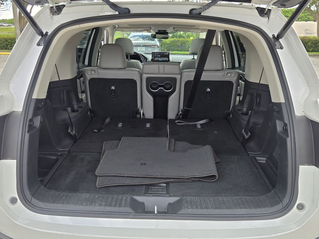 2025 Honda Pilot Touring - Photo 15
