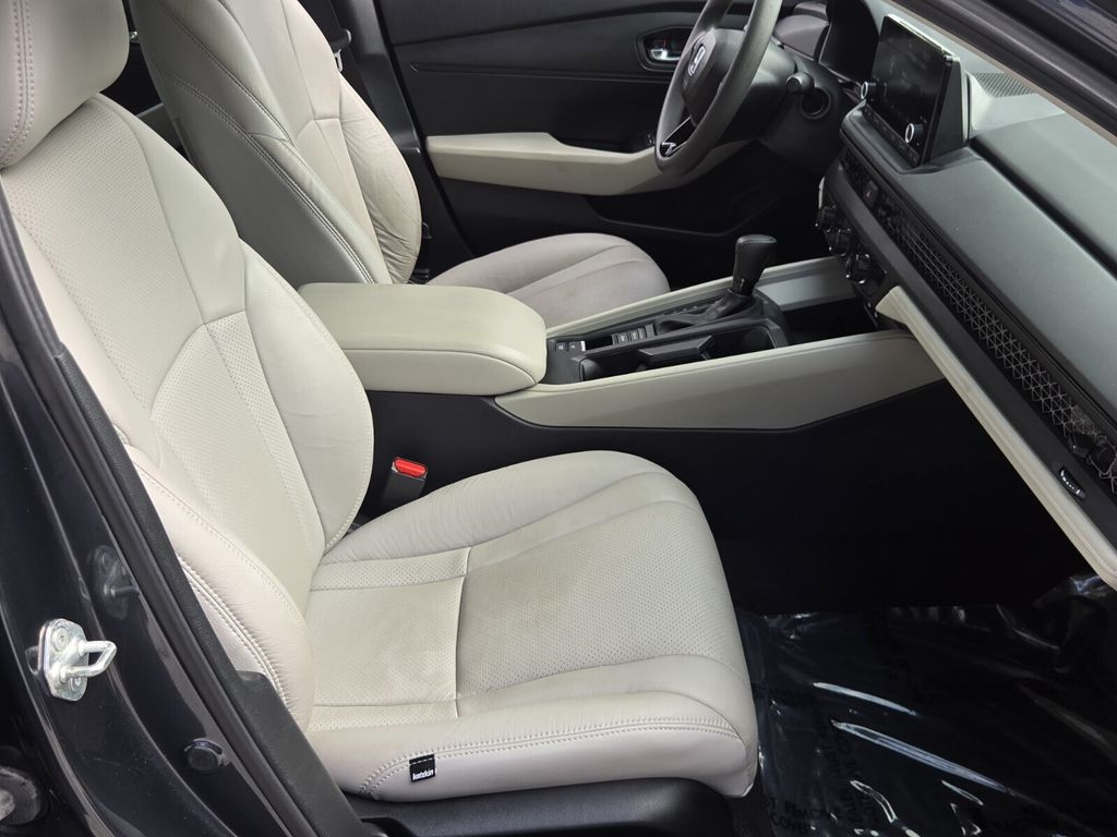 2024 Honda Accord LX - Photo 17