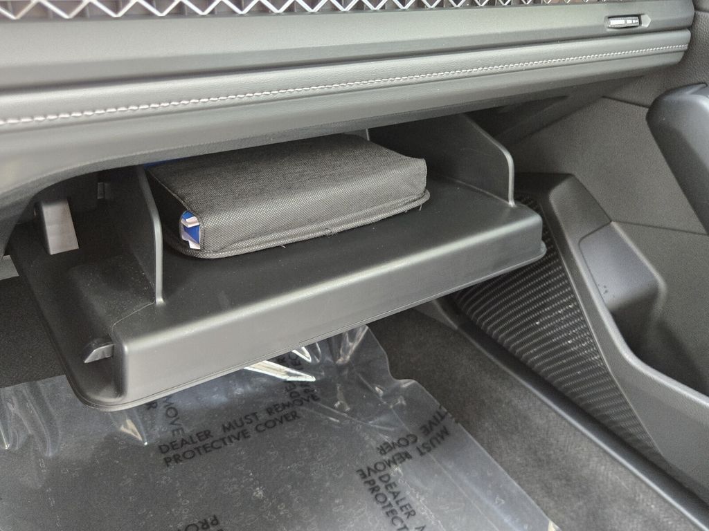 2025 Honda Accord LX - Photo 22