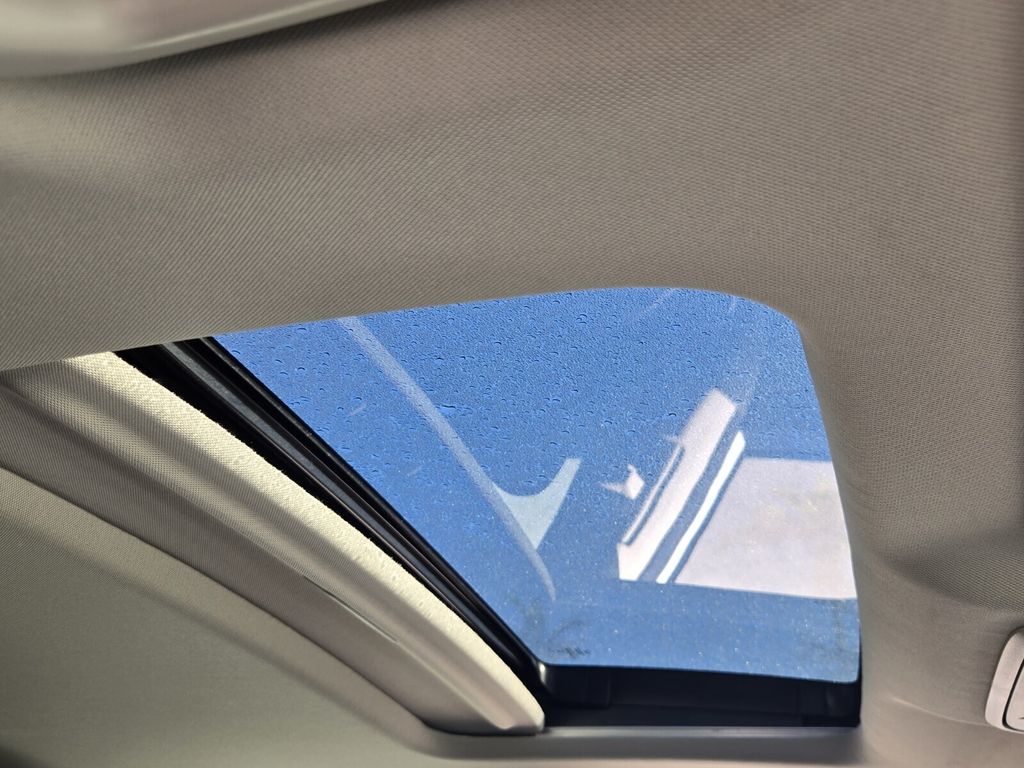 2024 Honda Accord EX - Photo 18