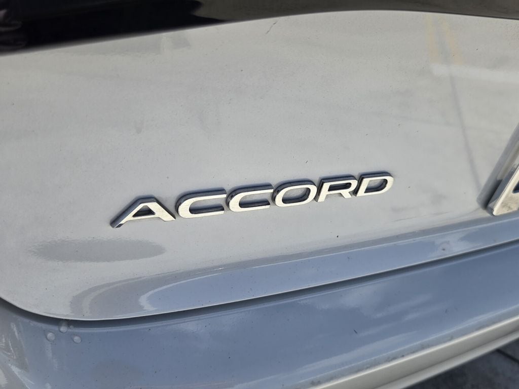 2025 Honda Accord LX - Photo 15