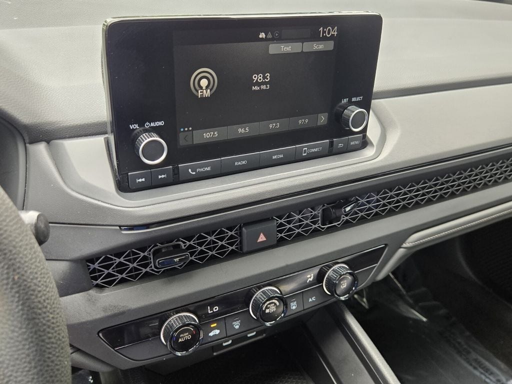 2024 Honda Accord LX - Photo 19