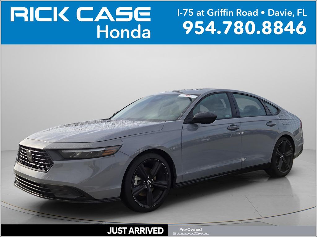 2023 Honda Accord Hybrid Sport-L's photo