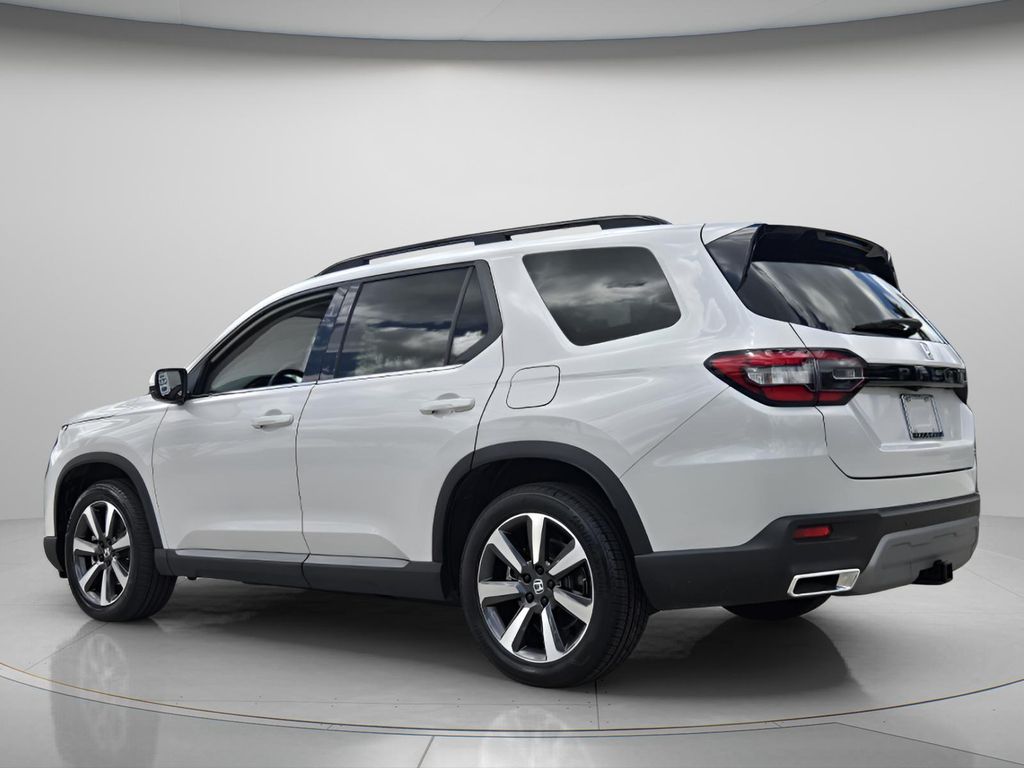 2025 Honda Pilot Touring - Photo 8