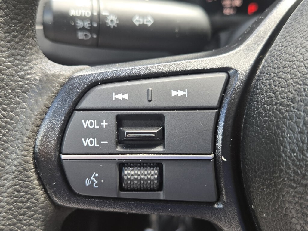 2025 Honda Accord LX - Photo 24