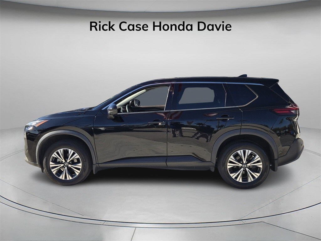 Used 2021 Nissan Rogue SV SUV