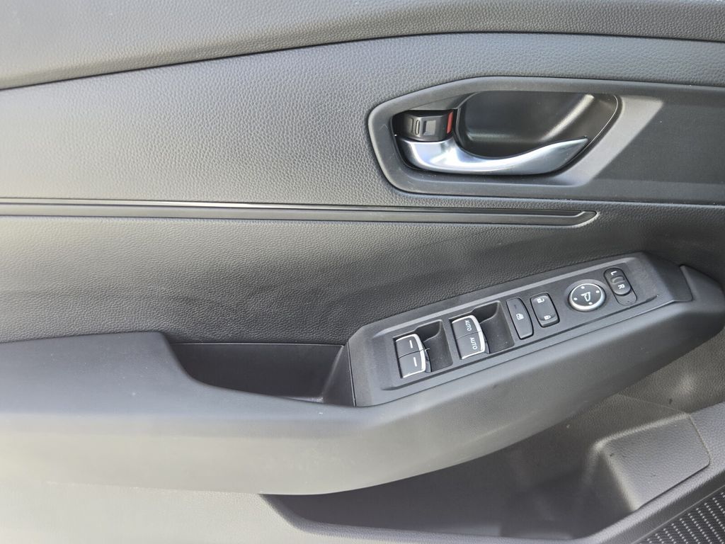 2024 Honda Accord LX - Photo 25