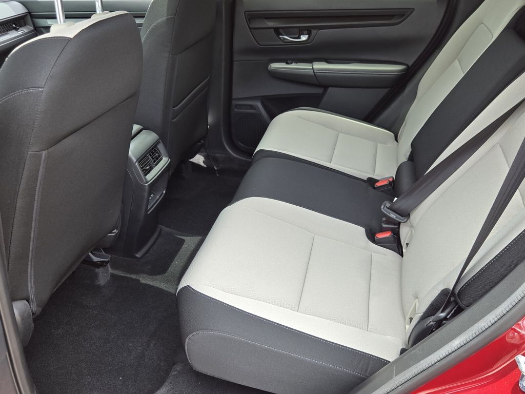 2025 Honda CR-V EX - Photo 11