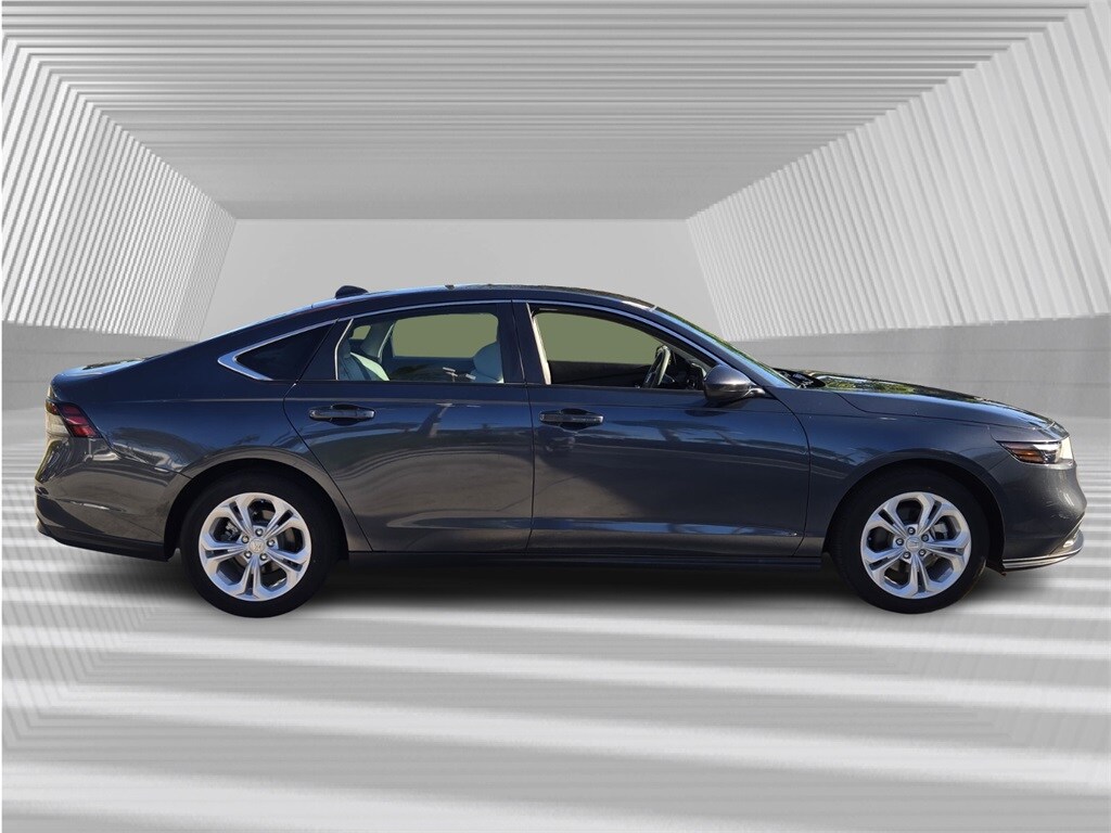 2024 Honda Accord LX photo 2