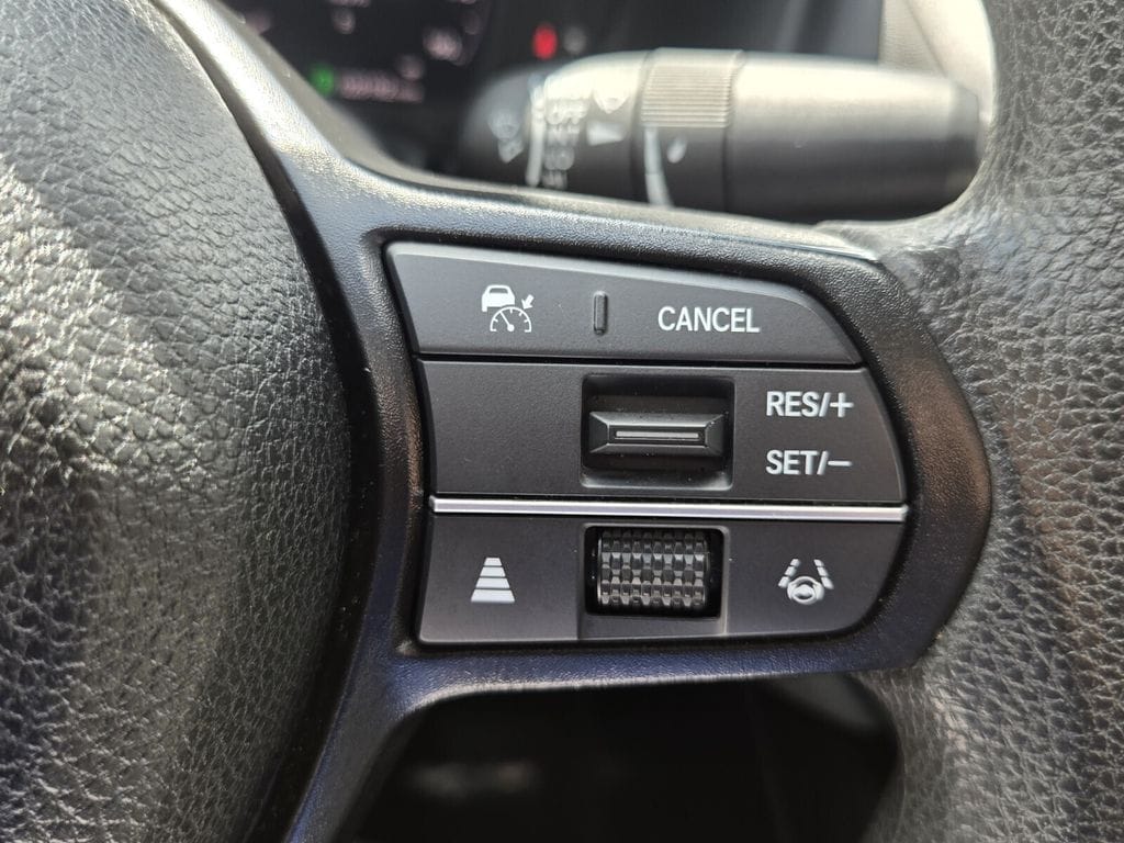 2025 Honda Accord SE - Photo 25