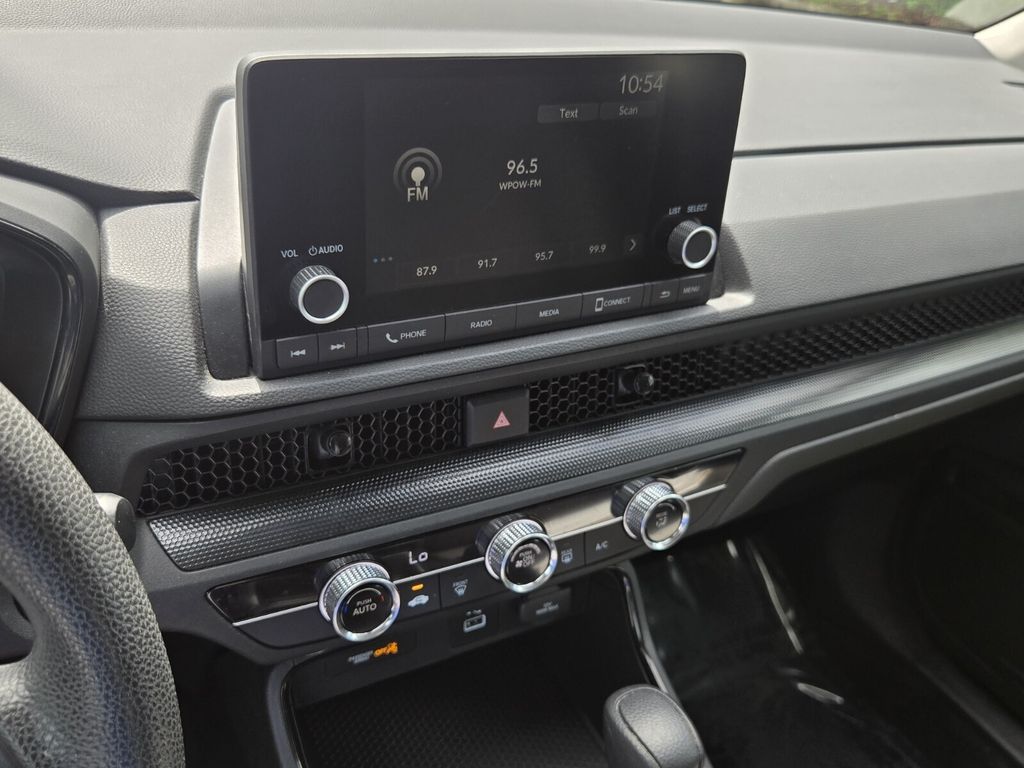 2024 Honda CR-V LX - Photo 19