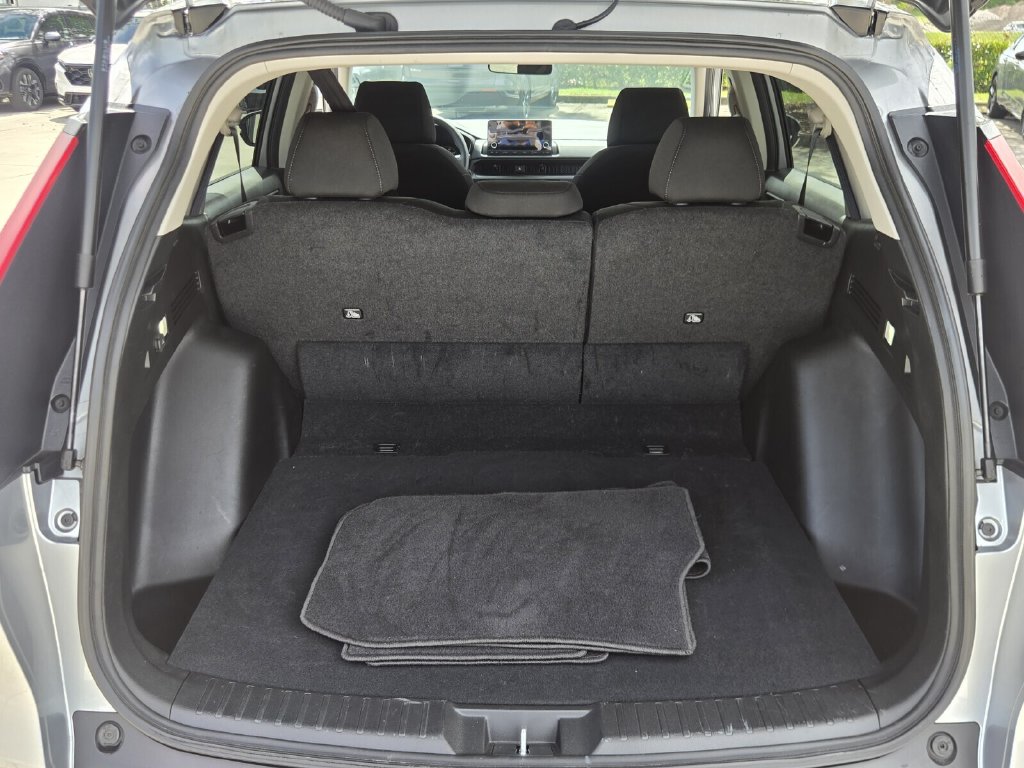2025 Honda CR-V LX - Photo 15