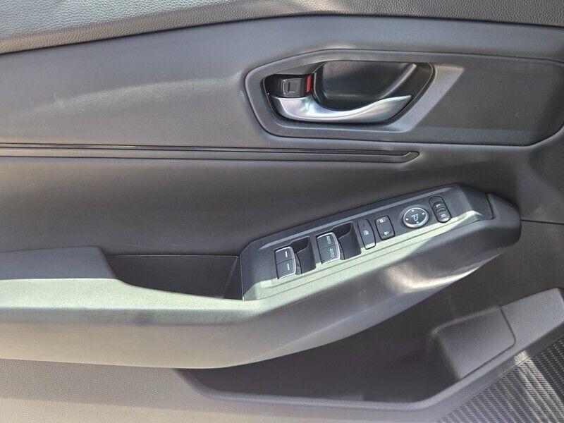 2025 Honda Accord SE - Photo 26