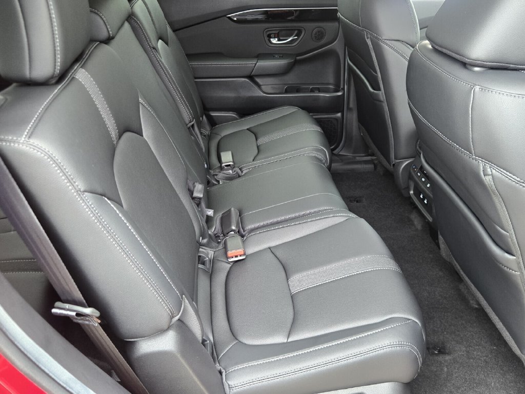 2026 Honda Pilot EX-L - Photo 17