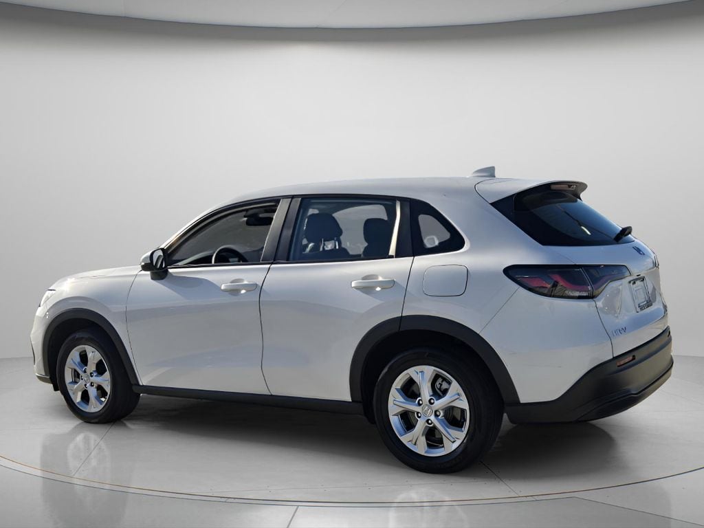 2025 Honda HR-V LX - Photo 8