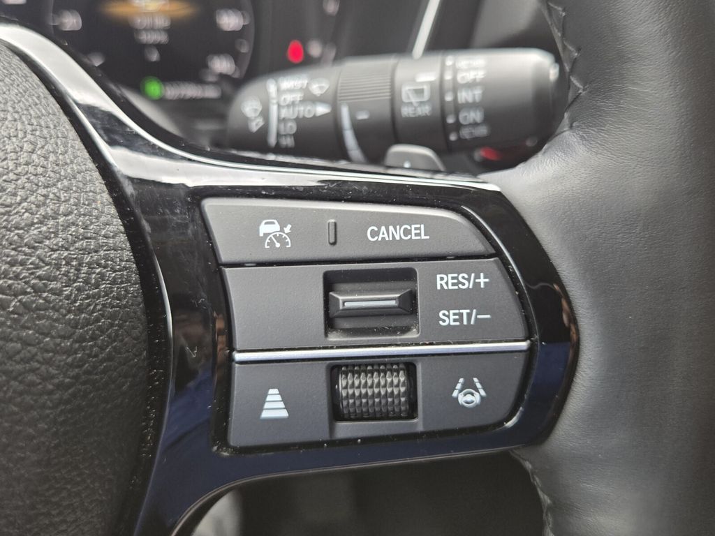 2025 Honda Pilot Elite - Photo 25
