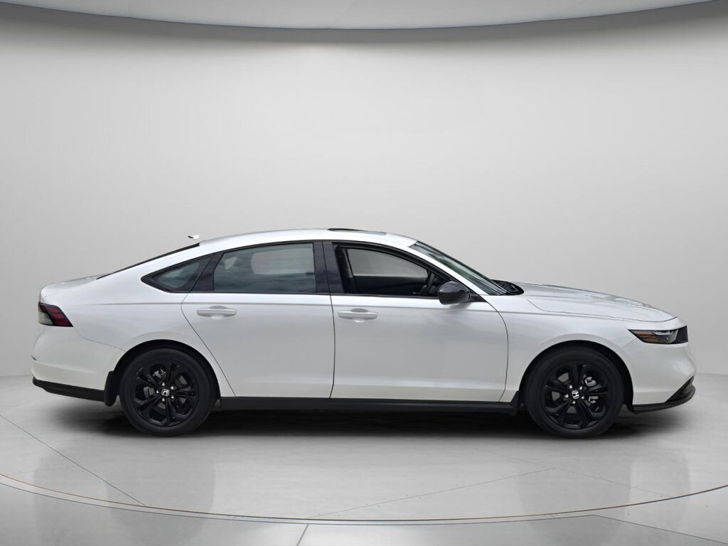 Used 2025 Honda Accord SE Sedan