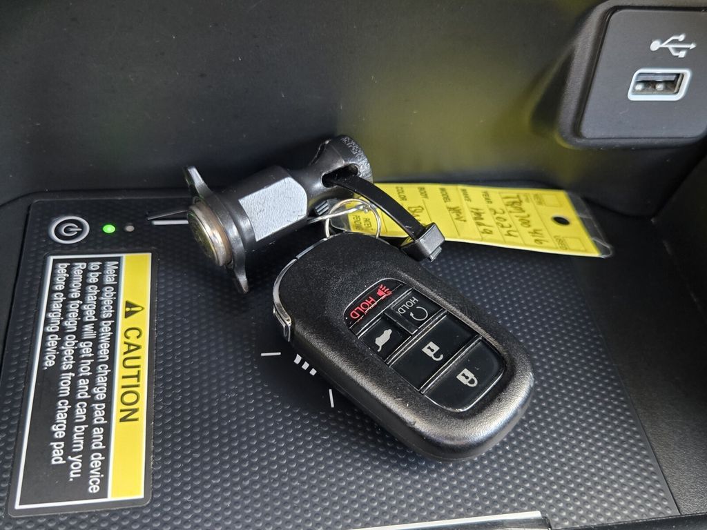 2024 Honda HR-V EX-L - Photo 17