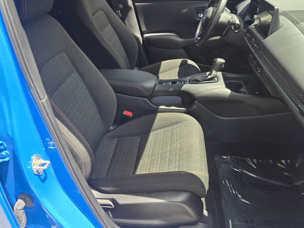 2026 Honda HR-V Sport - Photo 17