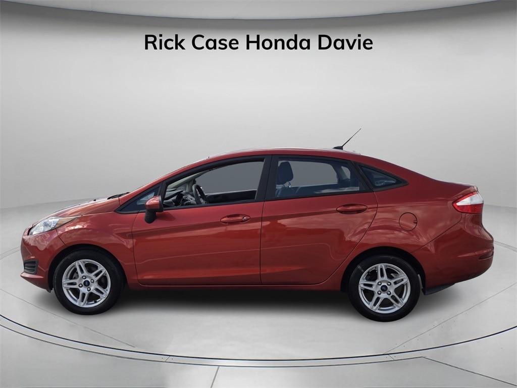 Used 2018 Ford Fiesta SE Sedan