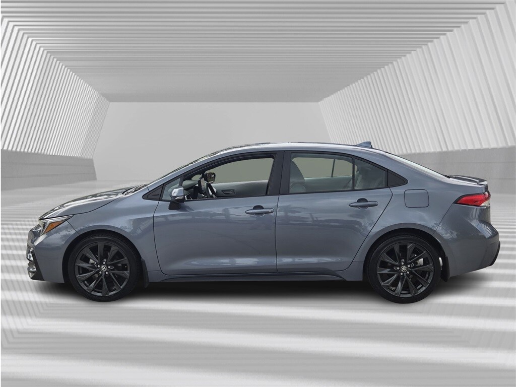 2024 Toyota Corolla SE photo 3