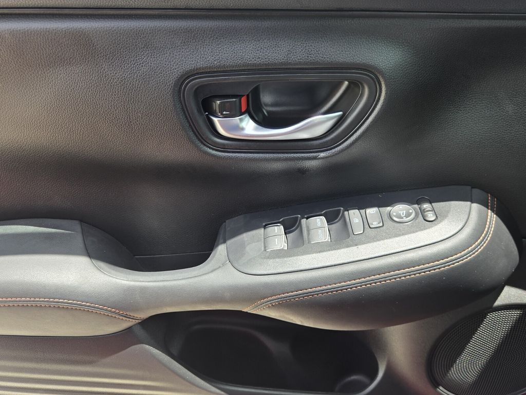 2025 Honda HR-V Sport - Photo 26