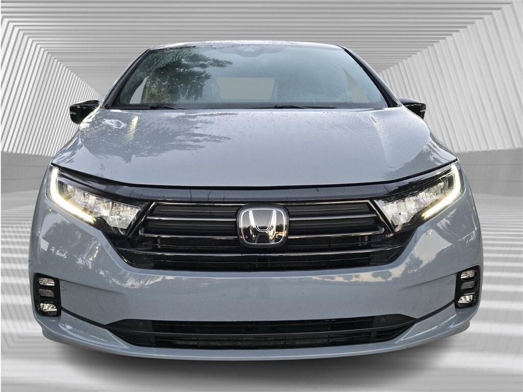 2023 Honda Odyssey Sport photo 4
