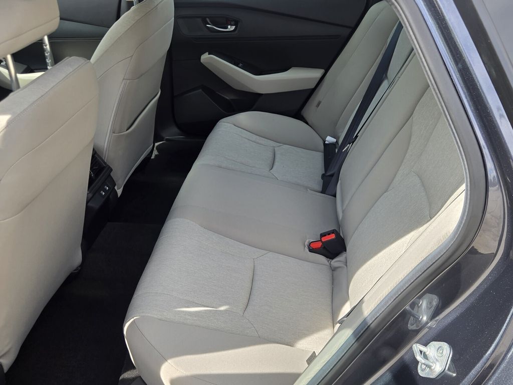 2025 Honda Accord LX - Photo 11