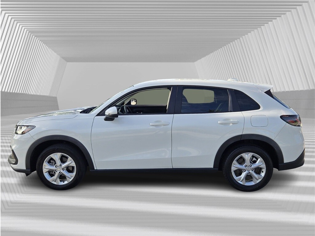 2023 Honda HR-V LX photo 3