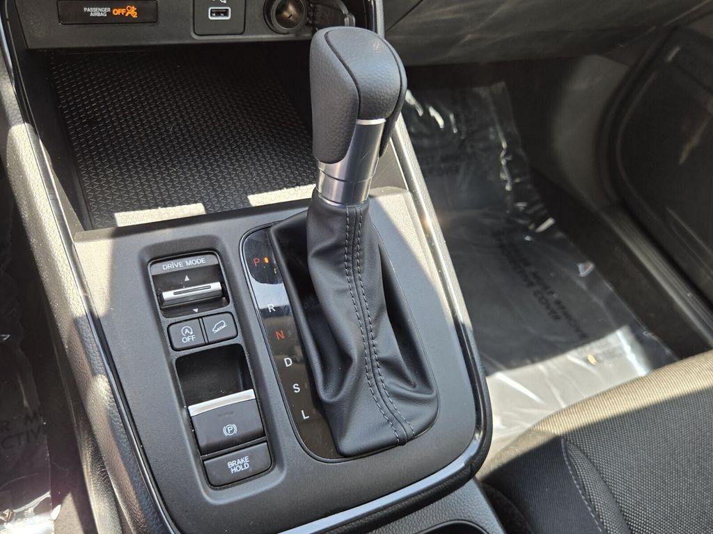 2023 Honda CR-V LX - Photo 18