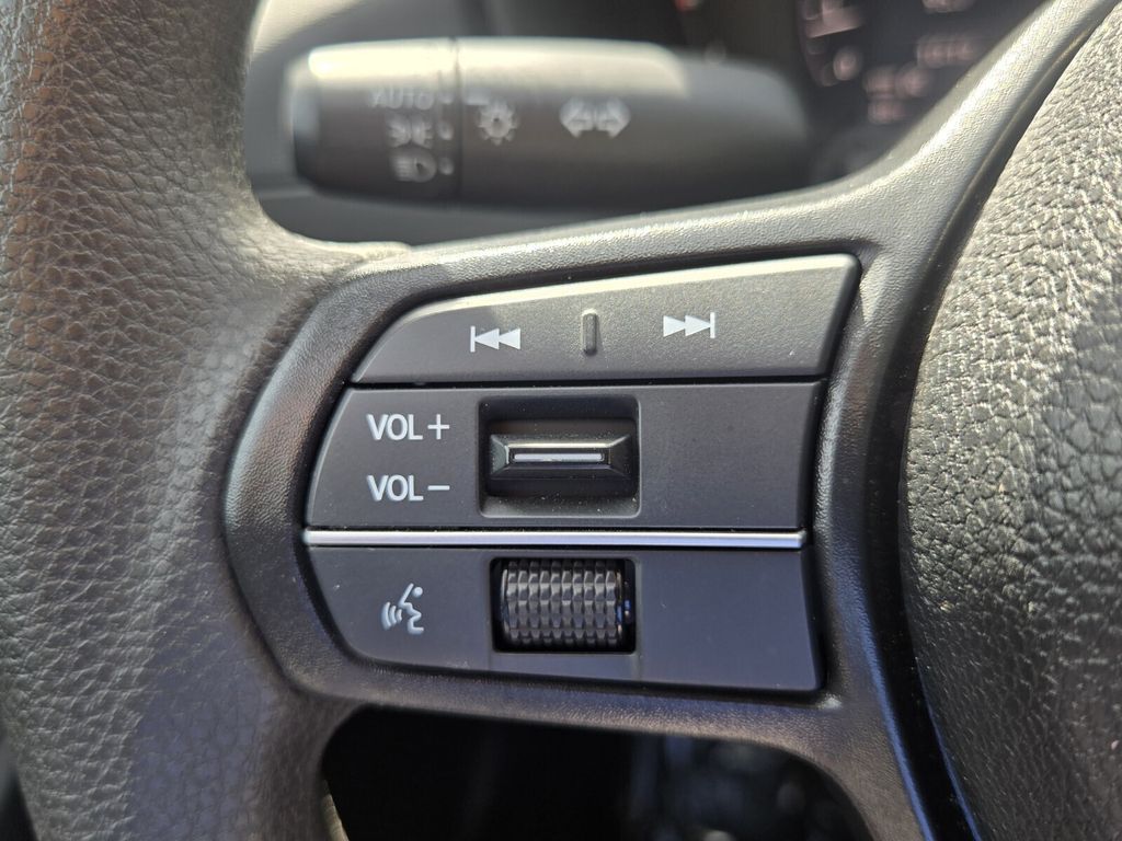 2025 Honda Accord SE - Photo 24