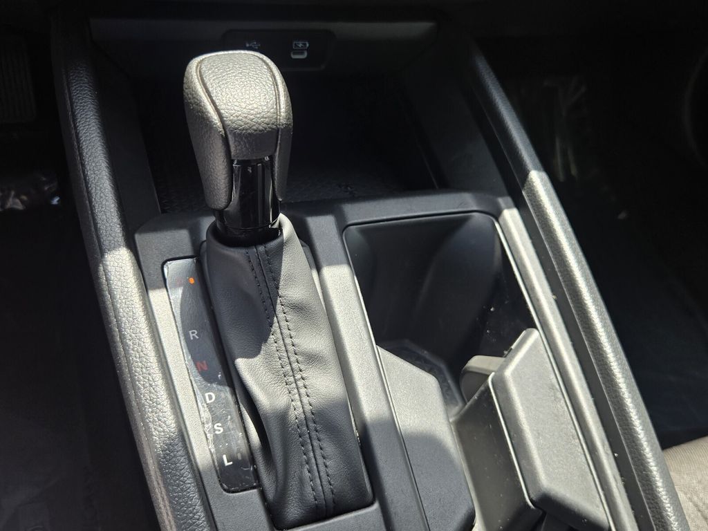 2025 Honda Accord SE - Photo 19