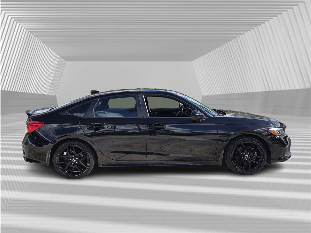 2023 Honda Civic Si photo 2