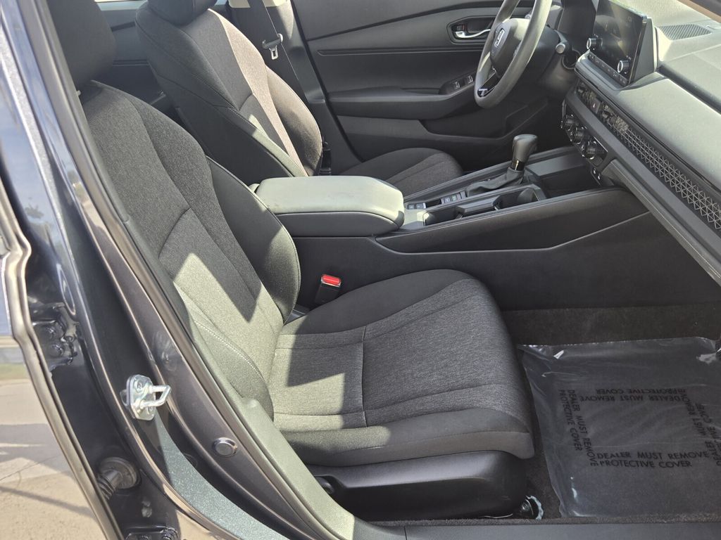 2024 Honda Accord LX - Photo 15