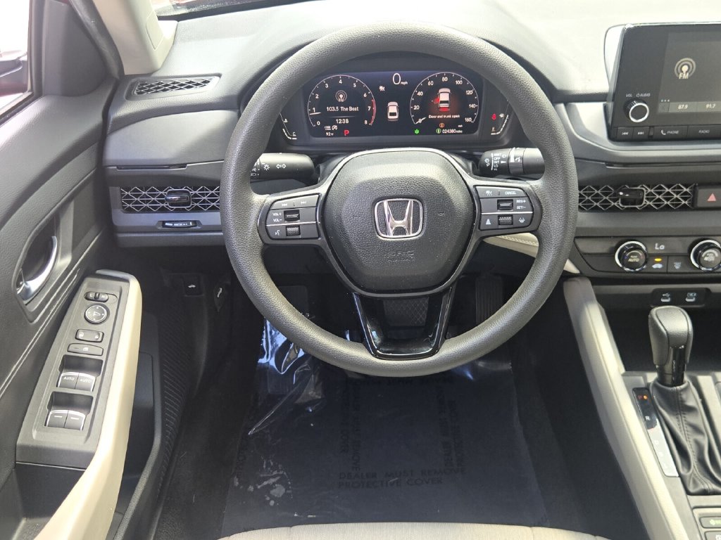 2025 Honda Accord LX - Photo 13
