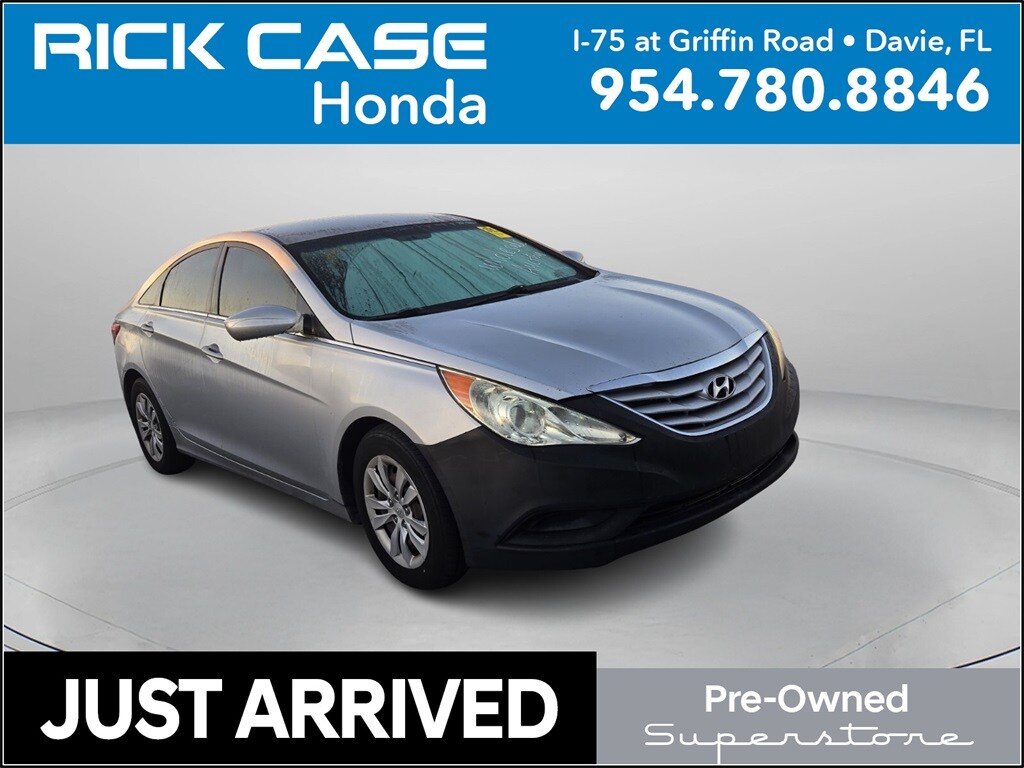 Used 2011 Hyundai Sonata GLS Sedan
